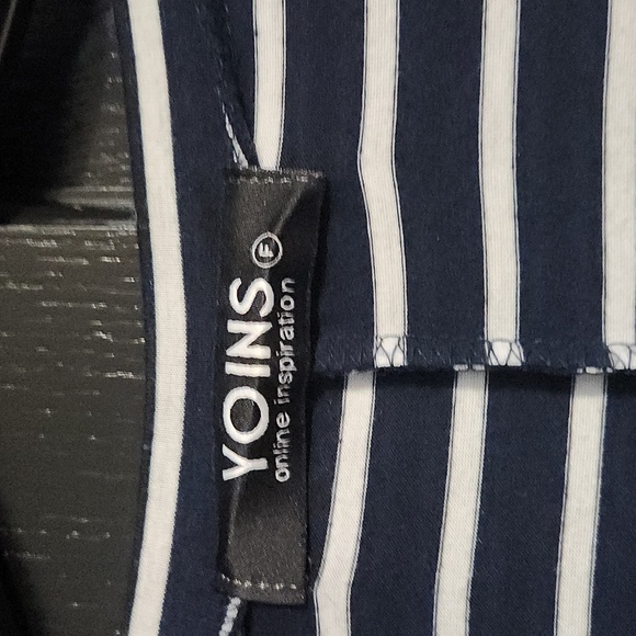 Women's duster cardigan. YOINS. size SMALL. Navy BlueWhite stripes - Picture 2 of 3